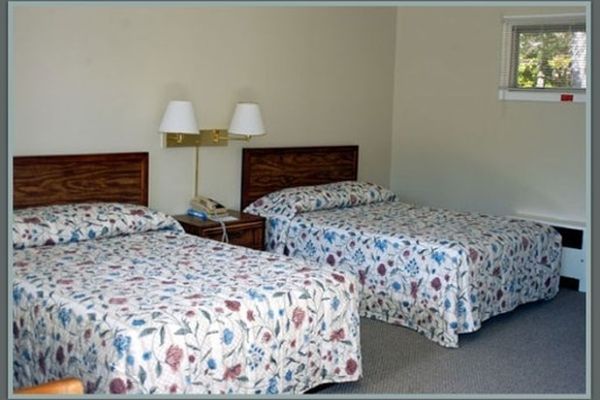 BUCKSPORT MOTOR INN (Bucksport)
